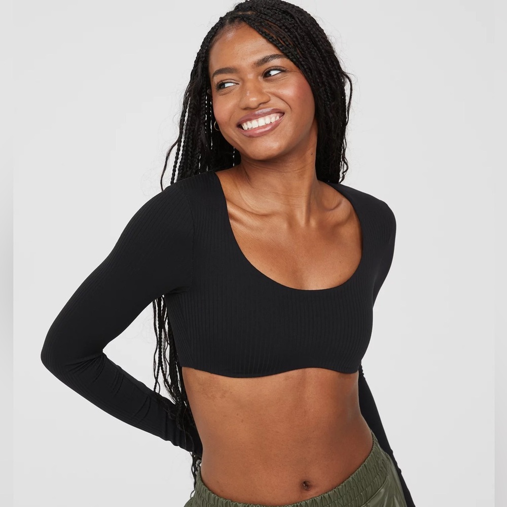 OFFLINE By Aerie Real Me Cropped Long Sleeve Bra Top